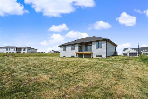 241 Howard Avenue NW Swisher IA 52338