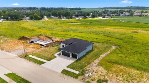 241 Howard Avenue NW Swisher IA 52338