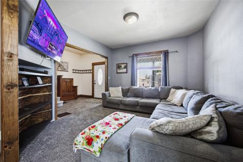 201 Sycamore Street Tipton IA 52772