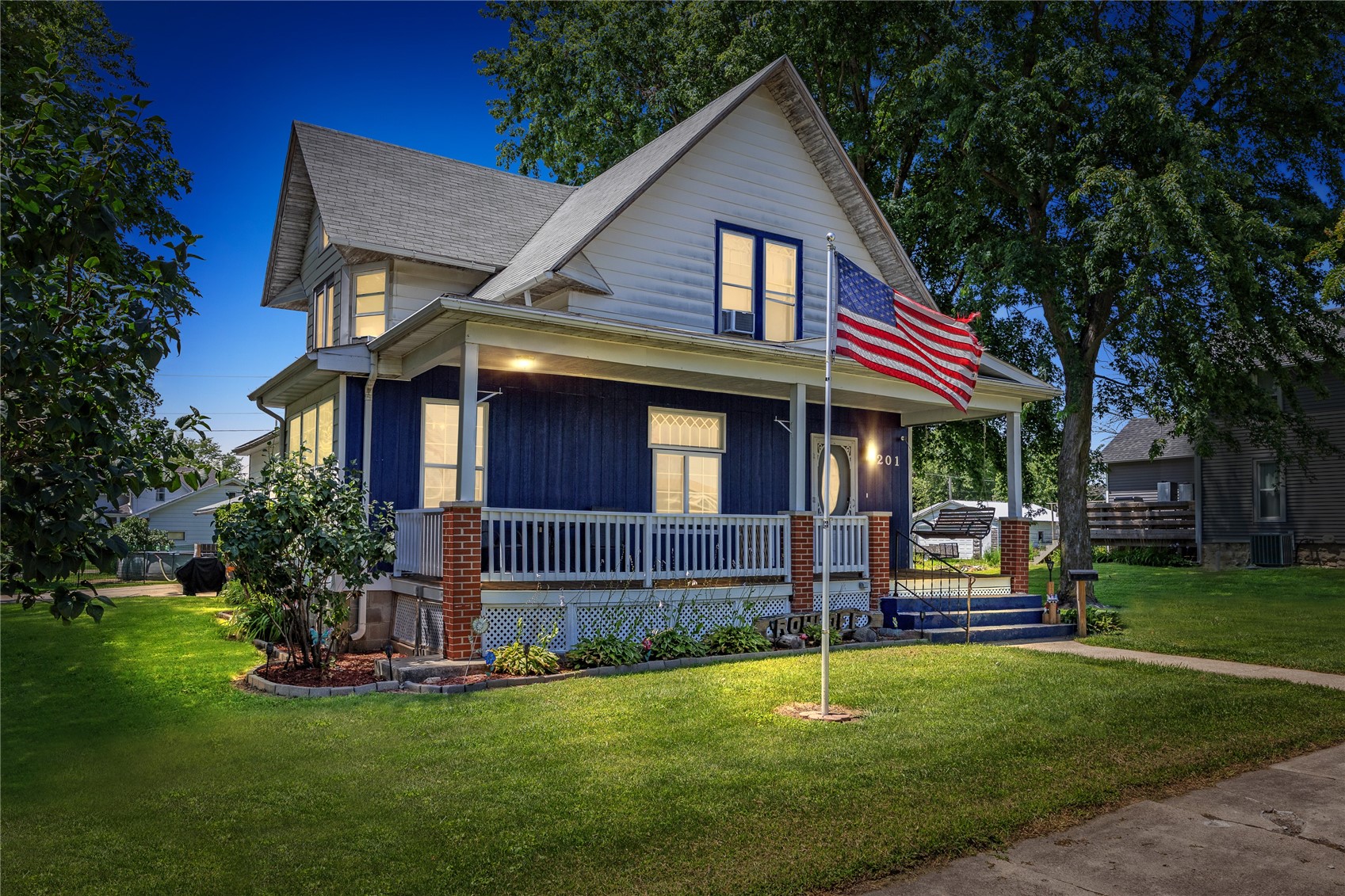 201 Sycamore Street Tipton IA 52772