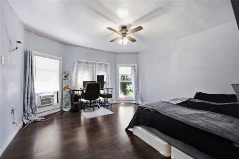 201 Sycamore Street Tipton IA 52772
