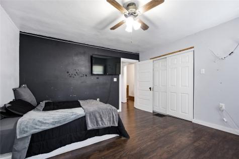 201 Sycamore Street Tipton IA 52772