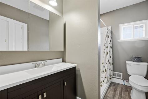 201 Sycamore Street Tipton IA 52772
