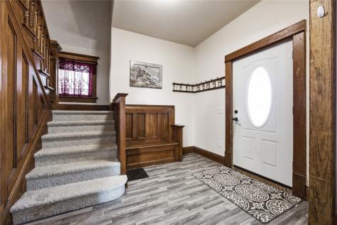 201 Sycamore Street Tipton IA 52772