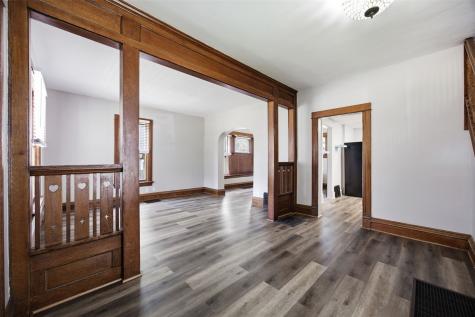 1546 6th Avenue SE Cedar Rapids IA 52403