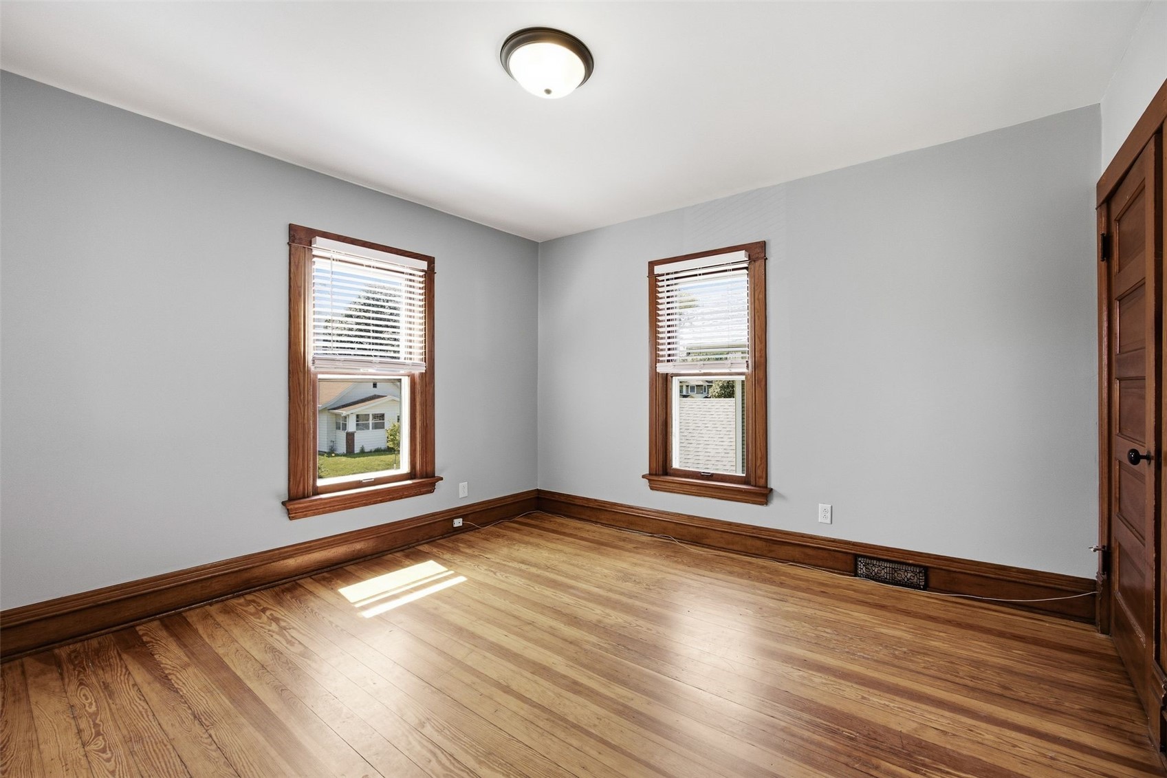 1546 6th Avenue SE Cedar Rapids IA 52403