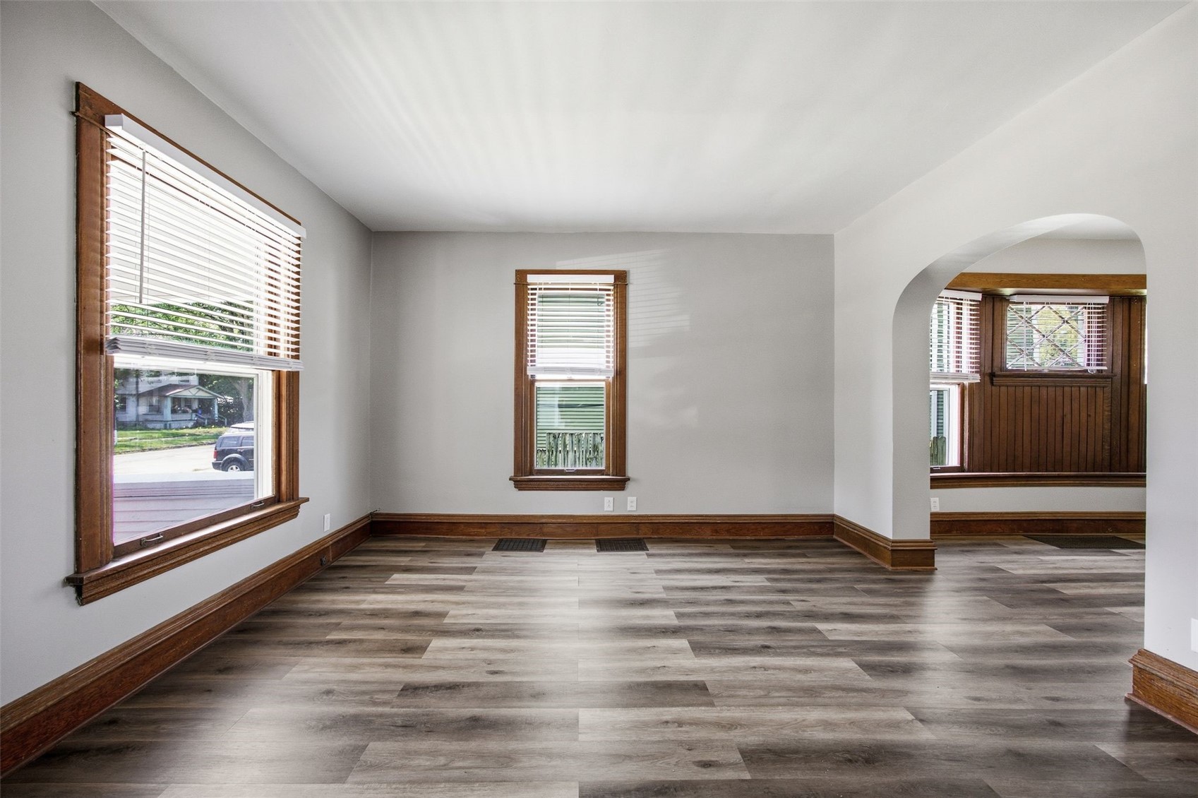 1546 6th Avenue SE Cedar Rapids IA 52403