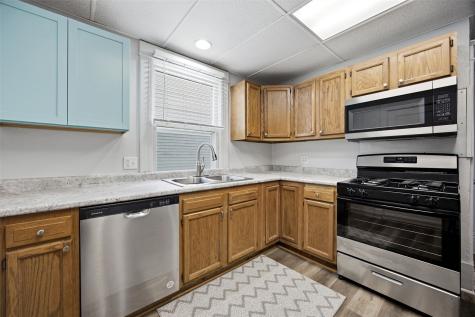 1546 6th Avenue SE Cedar Rapids IA 52403