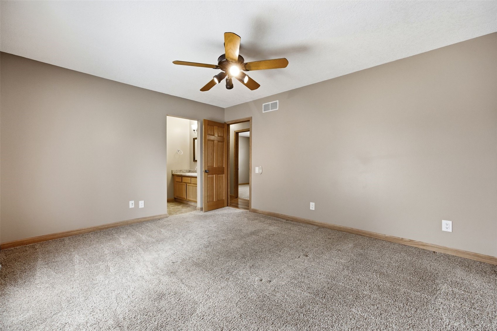 3145 25th Avenue Marion IA 52302