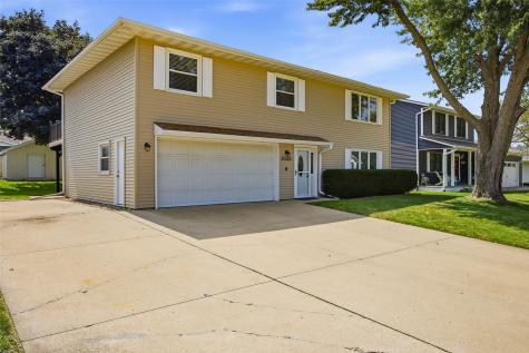 3145 25th Avenue Marion IA 52302
