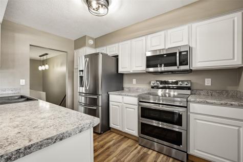 3145 25th Avenue Marion IA 52302