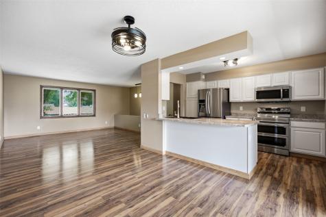3145 25th Avenue Marion IA 52302