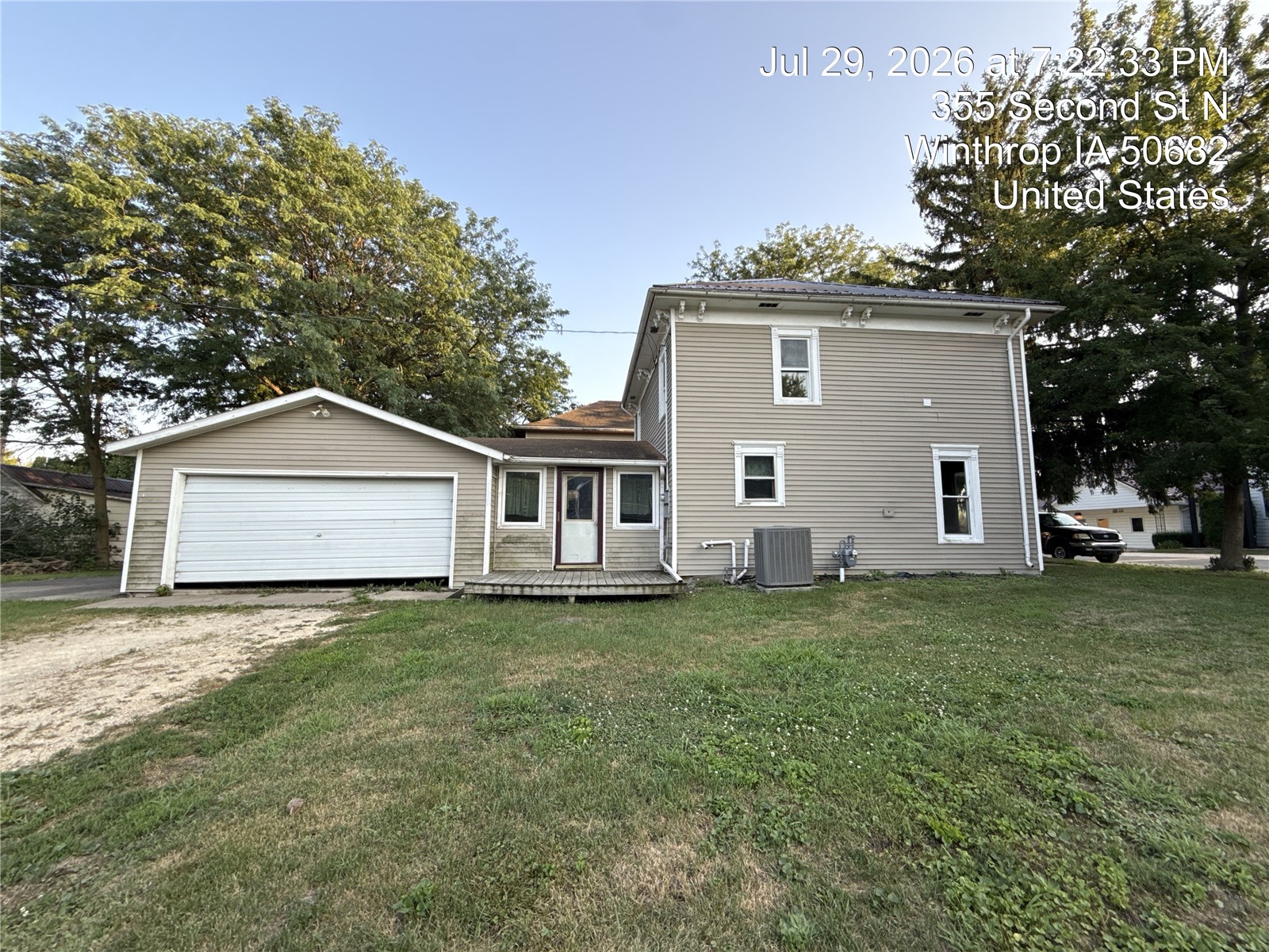 355 N 2nd Street Winthrop IA 50682