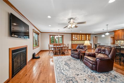 1505 Linn Delaware Road Coggon IA 52218