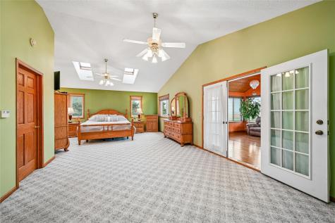 1505 Linn Delaware Road Coggon IA 52218