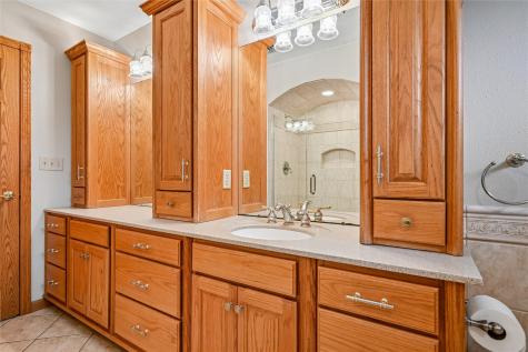 1505 Linn Delaware Road Coggon IA 52218