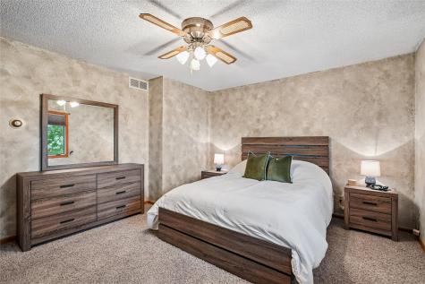 1505 Linn Delaware Road Coggon IA 52218