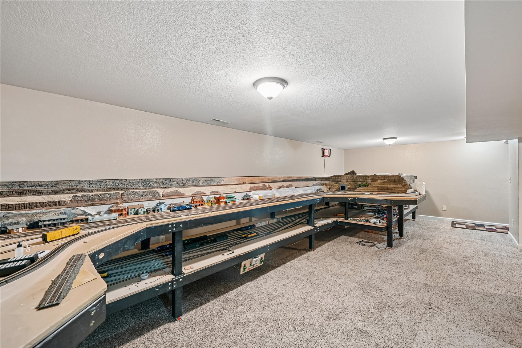 1505 Linn Delaware Road Coggon IA 52218