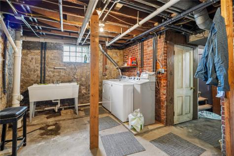 403 S Washington Street Lisbon IA 52253
