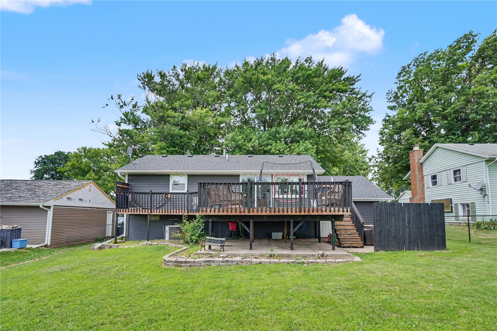 1701 Springdale Drive Clinton IA 52732