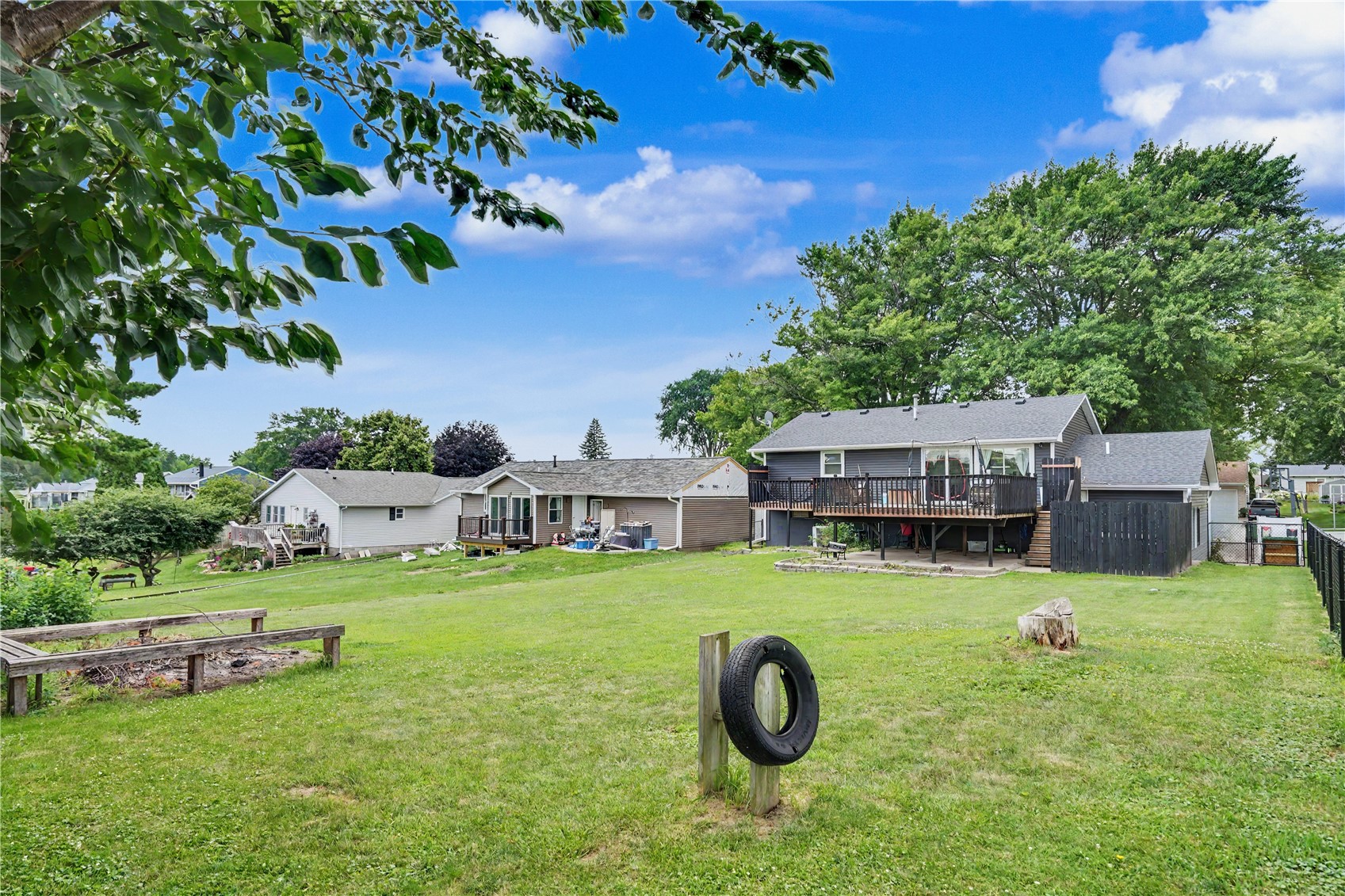 1701 Springdale Drive Clinton IA 52732