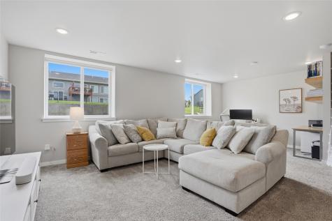 195 Sedona Street Iowa City IA 52246