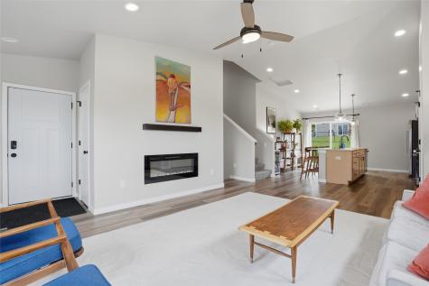 195 Sedona Street Iowa City IA 52246