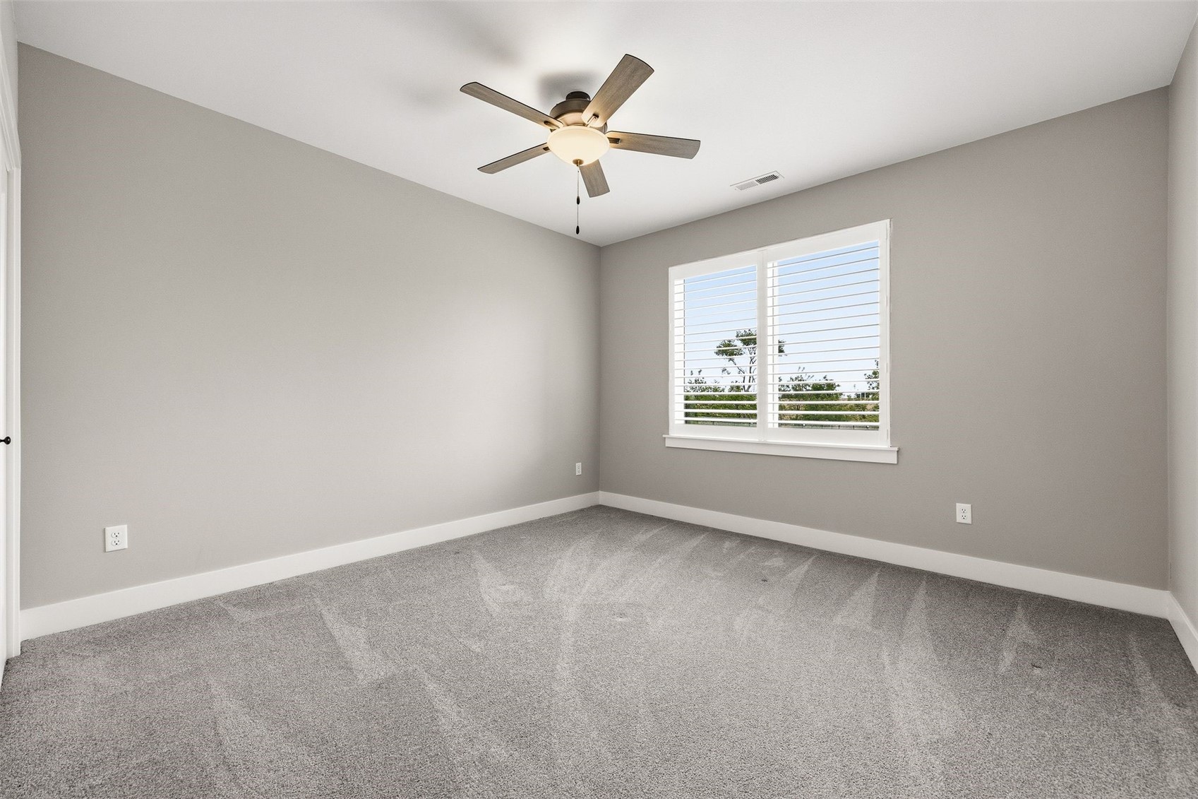 306 Dogwood Lane Tiffin IA 52340