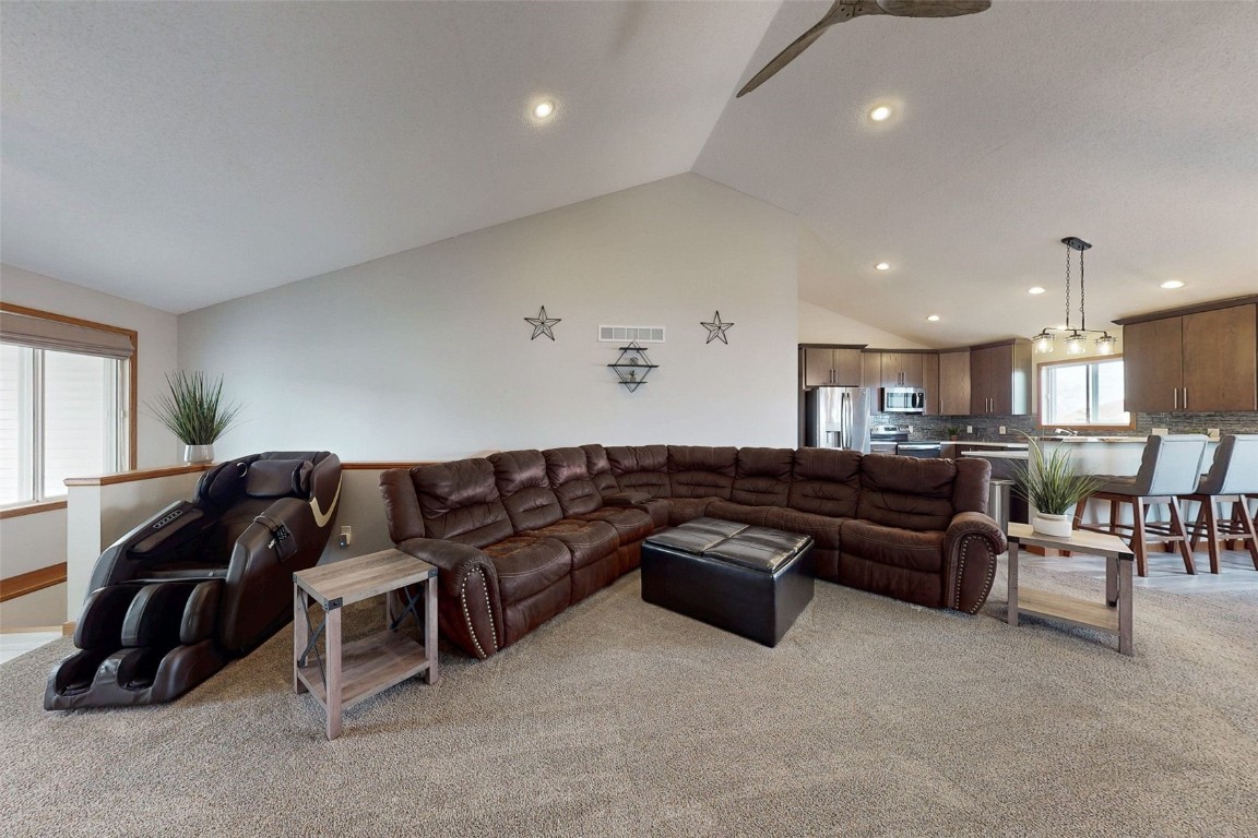 310 34th Avenue Marion IA 52302