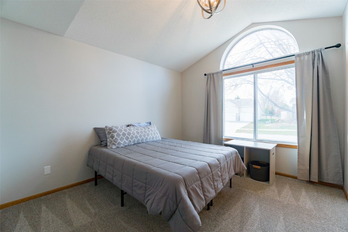310 34th Avenue Marion IA 52302