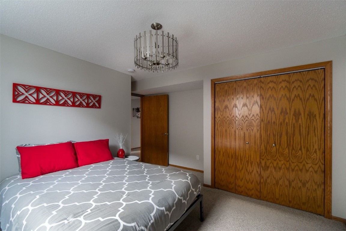 310 34th Avenue Marion IA 52302