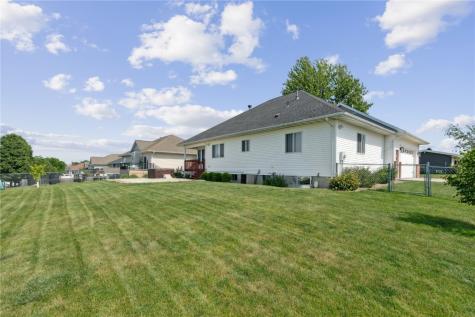 310 34th Avenue Marion IA 52302
