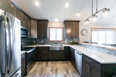 310 34th Avenue Marion IA 52302