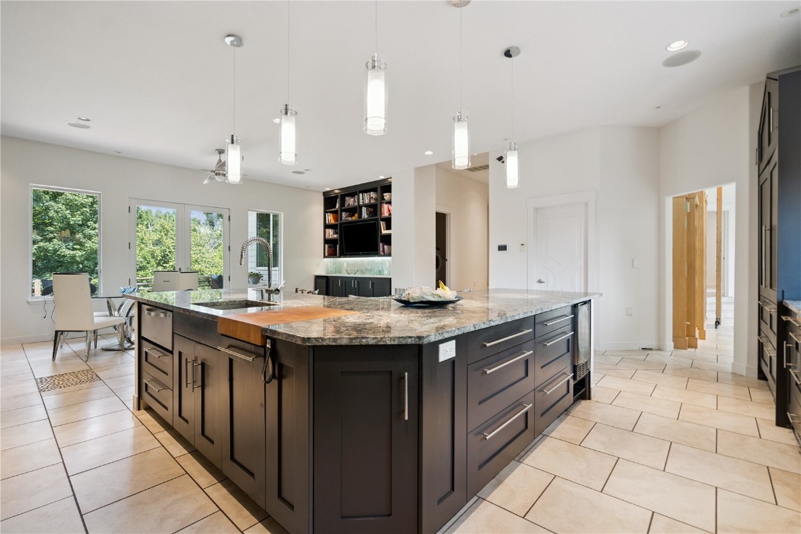 3140 Carroll Drive SE Cedar Rapids IA 52403