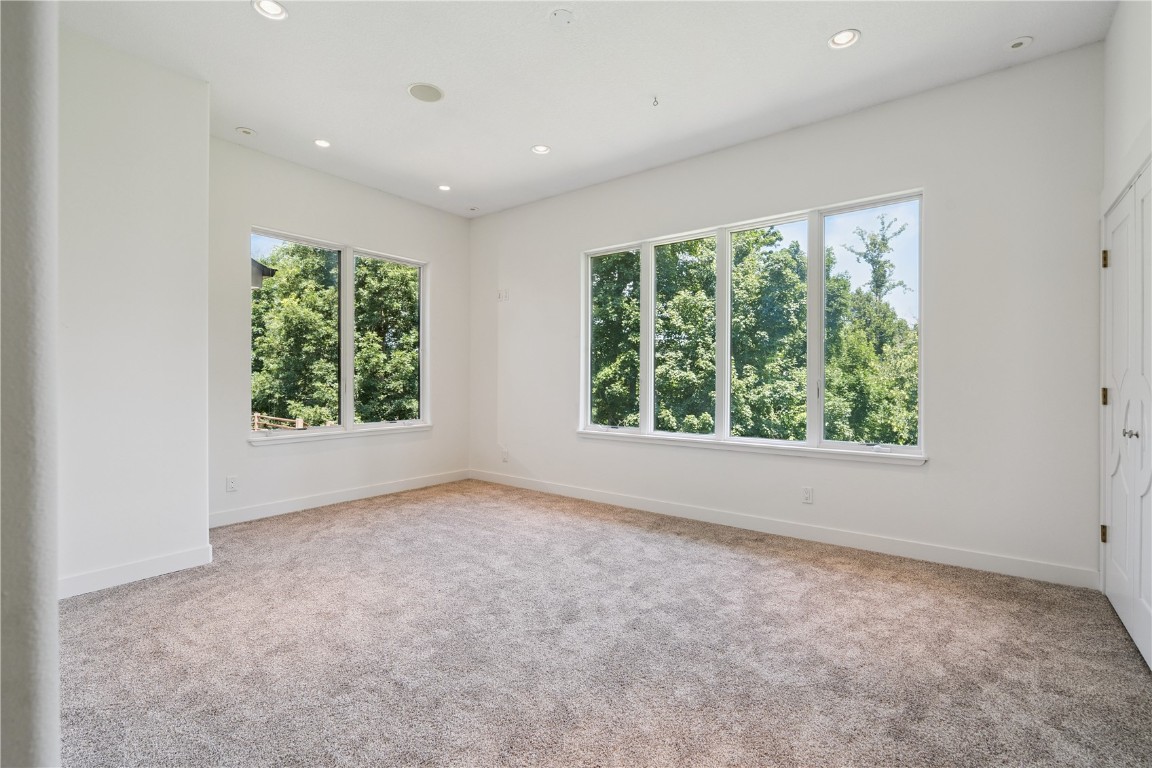 3140 Carroll Drive SE Cedar Rapids IA 52403