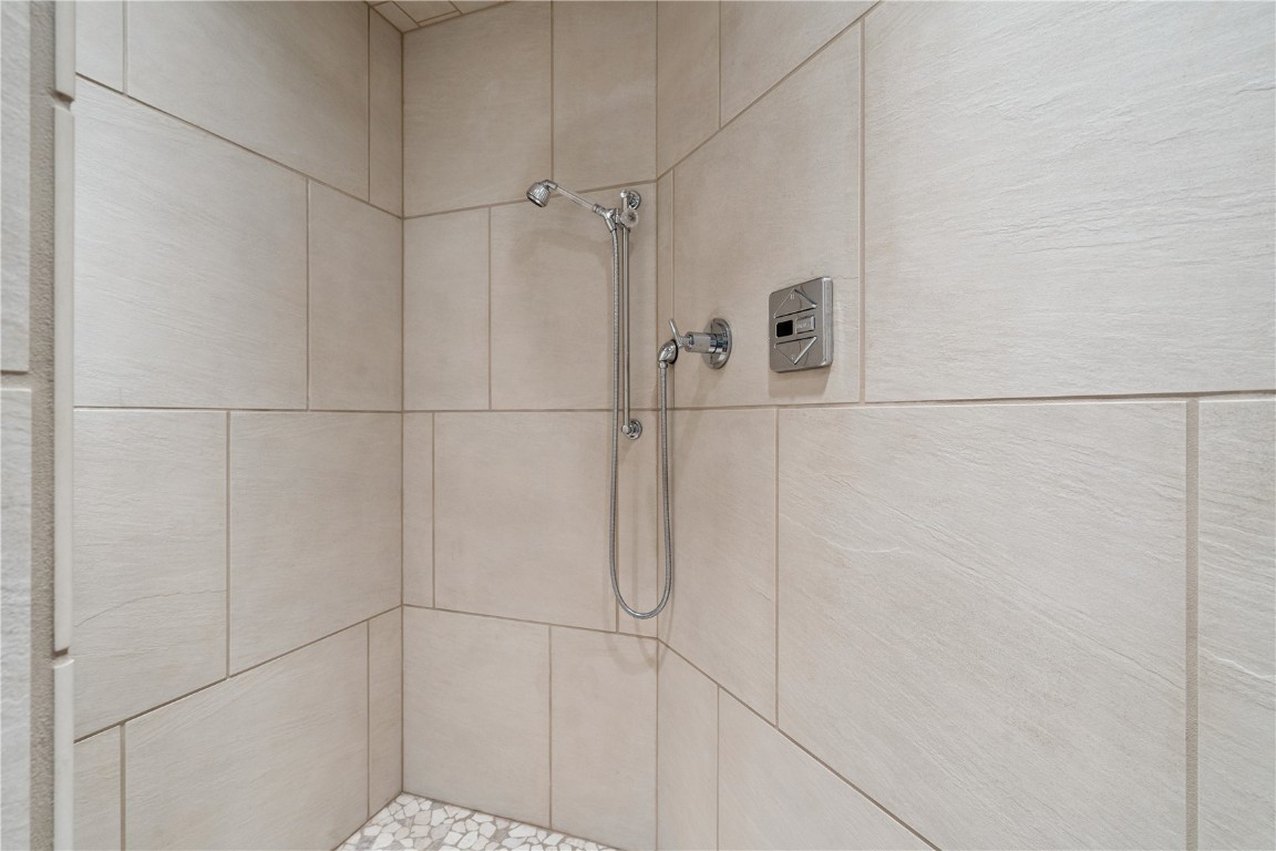 3140 Carroll Drive SE Cedar Rapids IA 52403