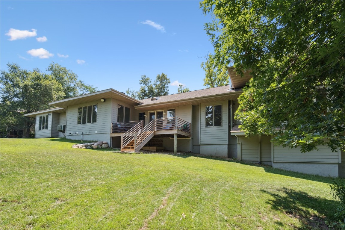 3140 Carroll Drive SE Cedar Rapids IA 52403