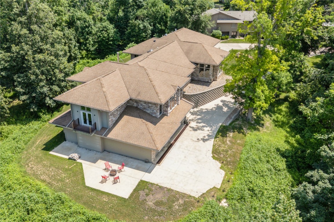 3140 Carroll Drive SE Cedar Rapids IA 52403
