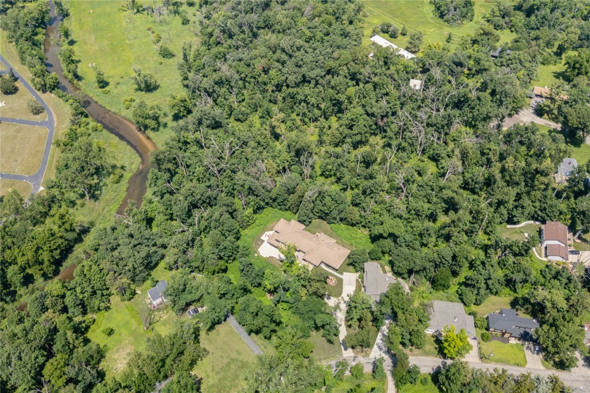 3140 Carroll Drive SE Cedar Rapids IA 52403