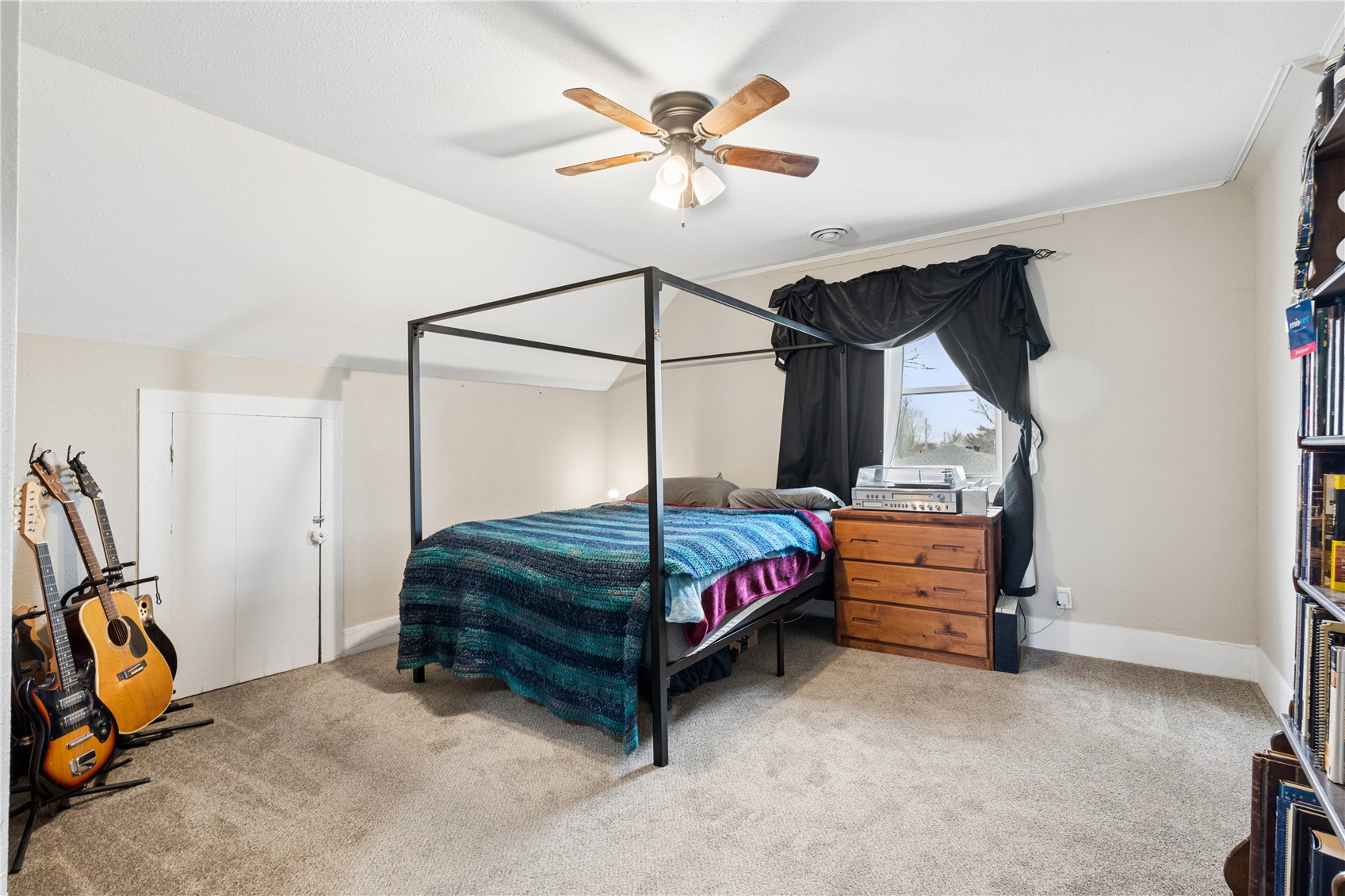207 6th Street Van Horne IA 52346