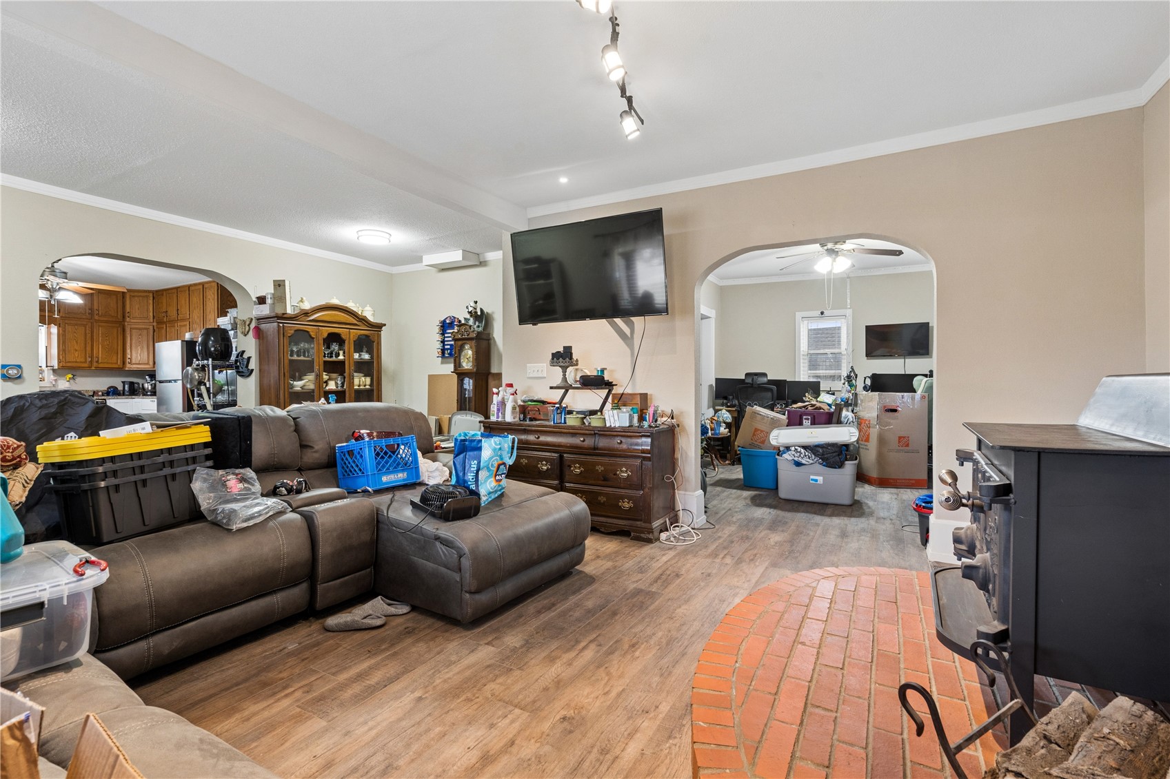 207 6th Street Van Horne IA 52346