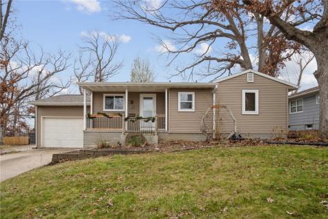 2237 Birchwood Drive NE Cedar Rapids IA 52402