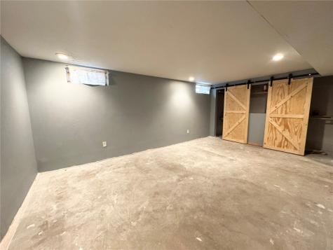 2237 Birchwood Drive NE Cedar Rapids IA 52402