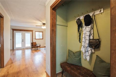 2237 Birchwood Drive NE Cedar Rapids IA 52402