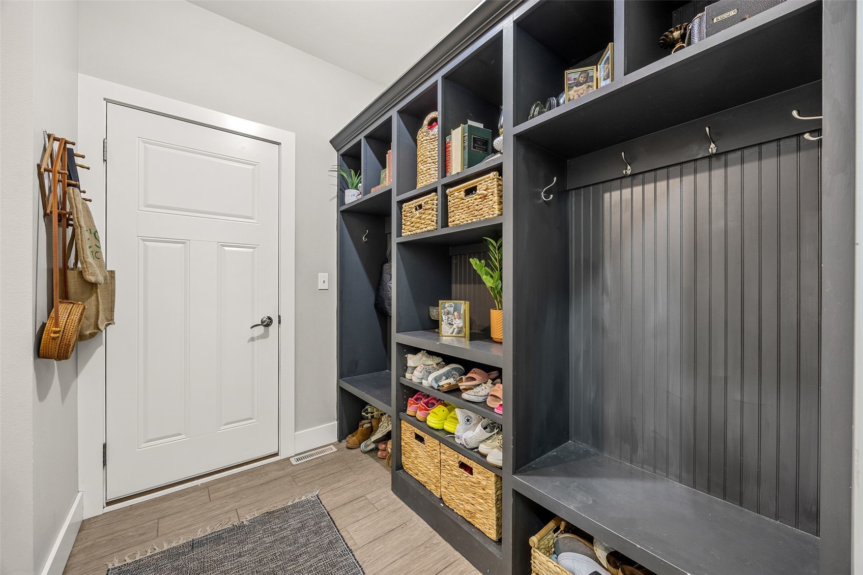 2414 Hallbrook Street SW Cedar Rapids IA 52404