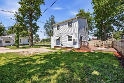 1330 C Street SW Cedar Rapids IA 52404