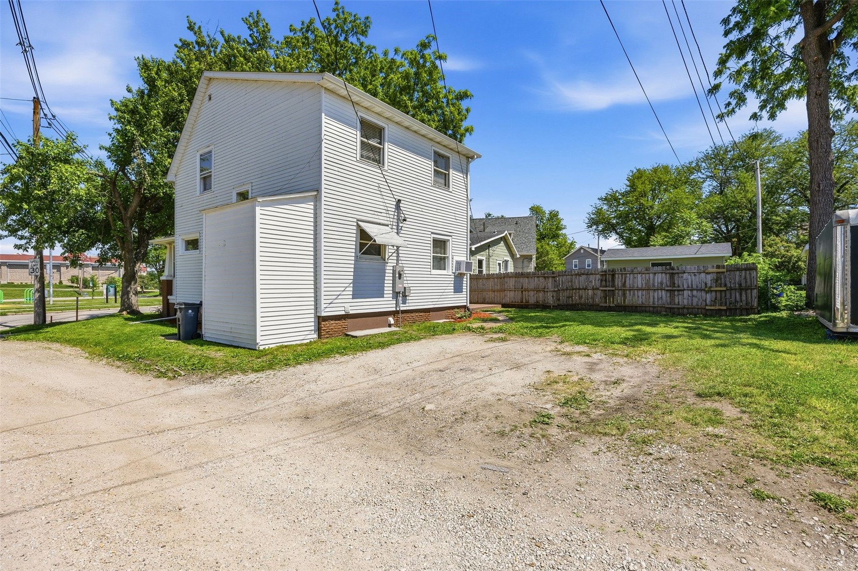 1330 C Street SW Cedar Rapids IA 52404