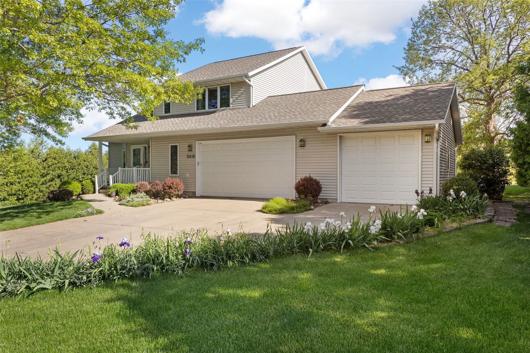 5810 Sanden Road NE Cedar Rapids IA 52411