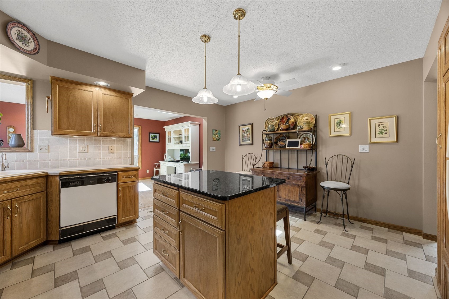 5810 Sanden Road NE Cedar Rapids IA 52411