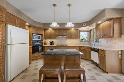 5810 Sanden Road NE Cedar Rapids IA 52411
